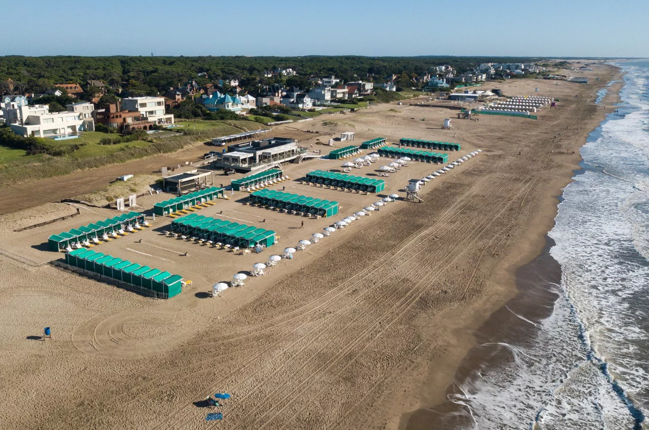 1637362016629_Rada Beach 2021-2021 (1)