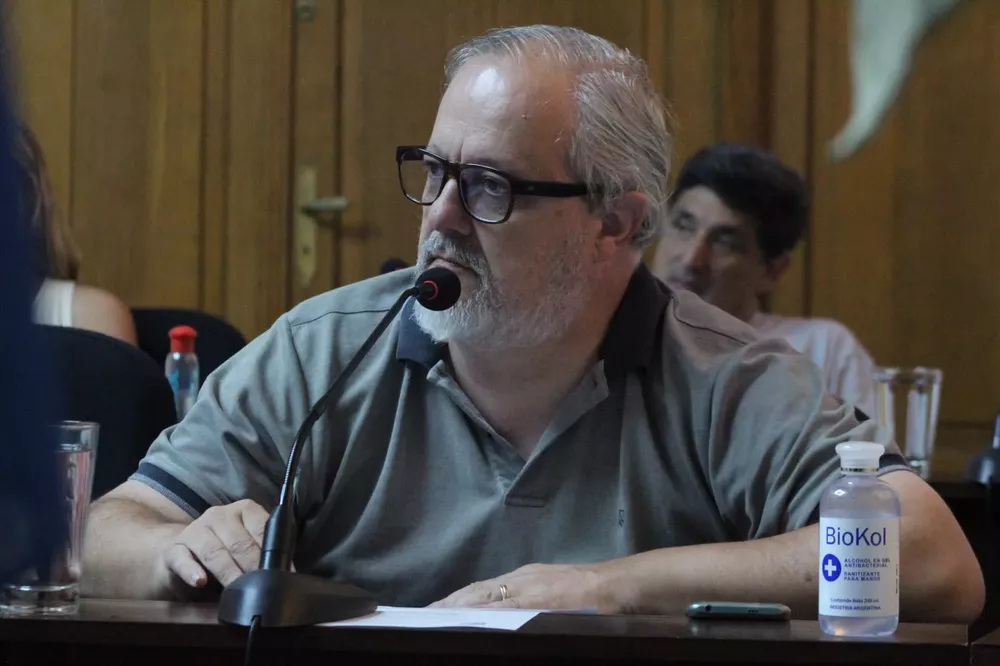 multimedia.grande.b0f20d4dd8a3b80f.3333343230383636395f3232383734343830363139313636335f3935313739315f6772616e64652e77656270