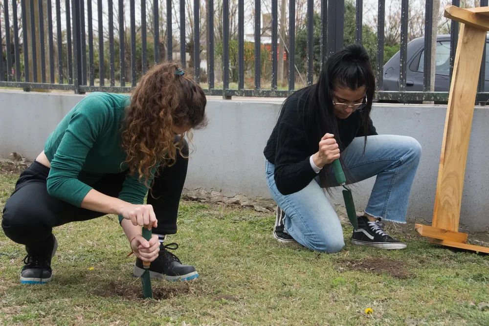 380731079_765818178918384_115730777363874791_n