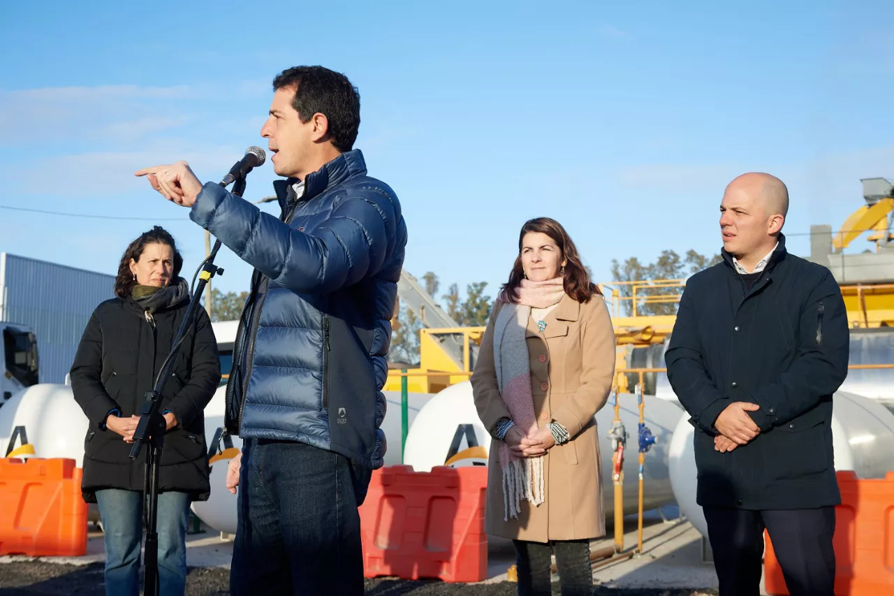 Wado de Pedro y Avelino en Moreno
