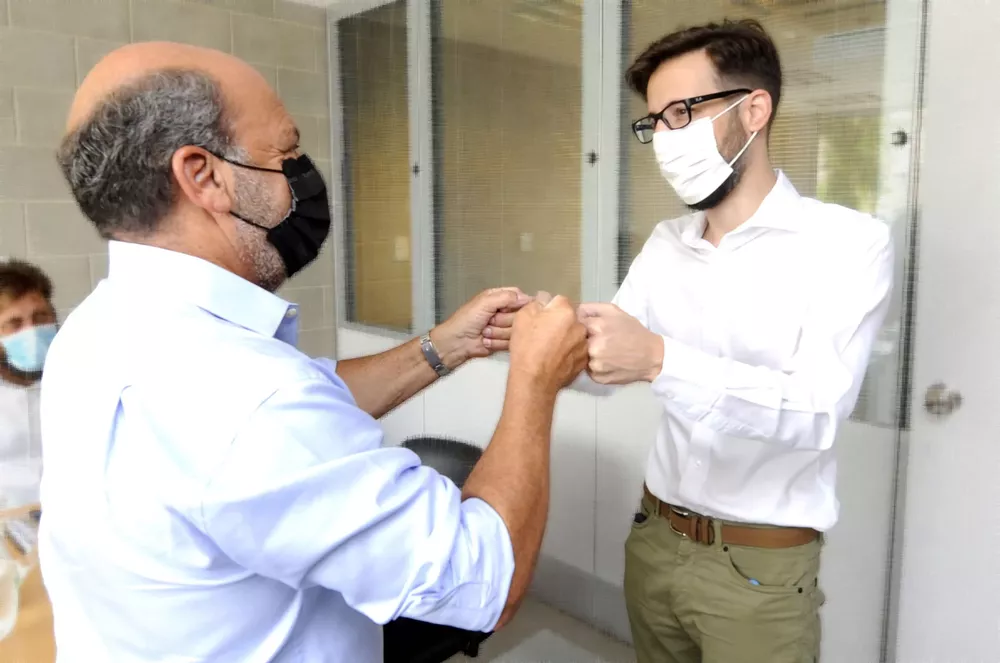 Firma de convenio Coronel Suárez 2