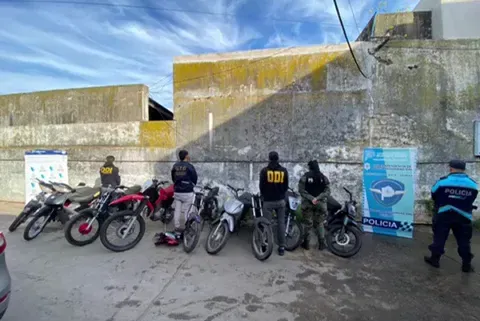 motos