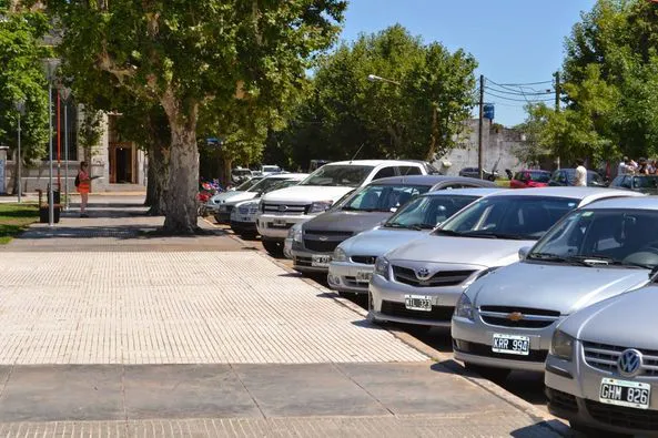 419185563_843093654524169_5443578074656299071_n