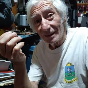 Carlos-Mendez-300x300