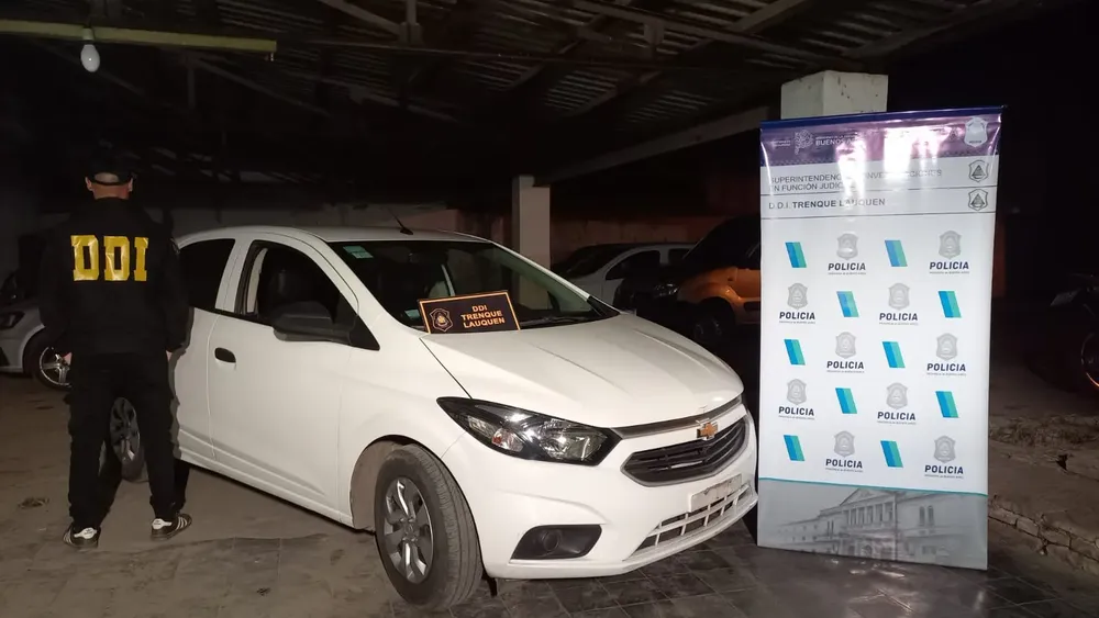 vehiculo secuestrado chevrolet onix