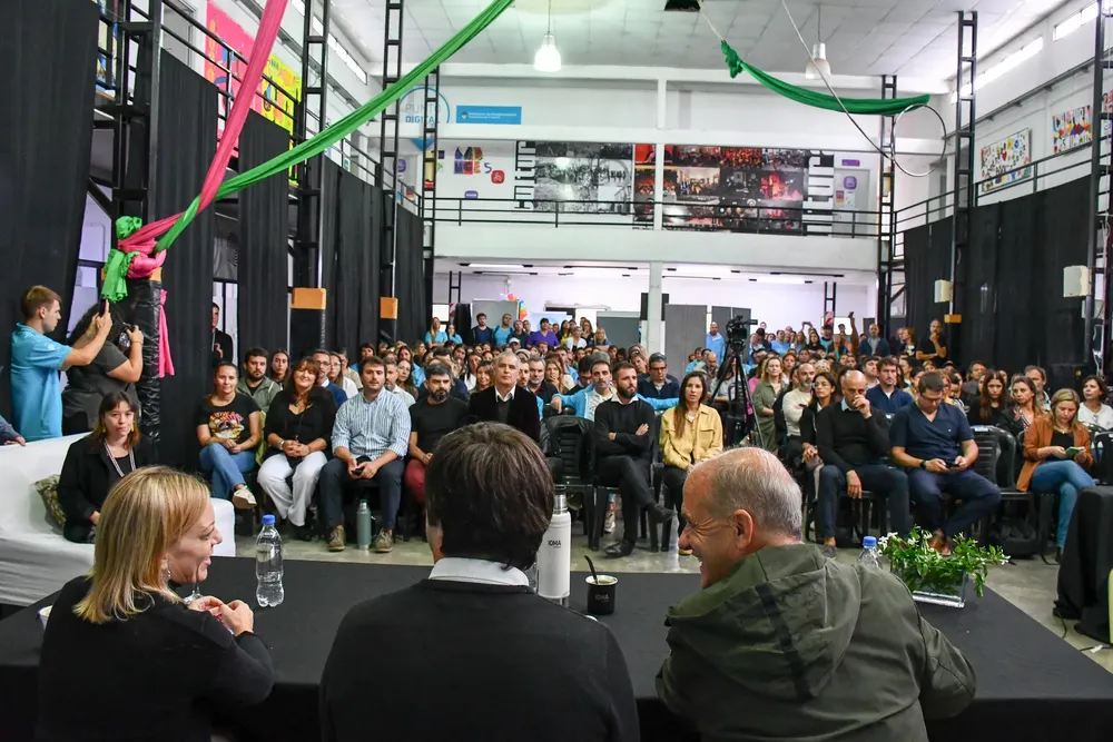 434584507_967680051387546_3607407770896439175_n