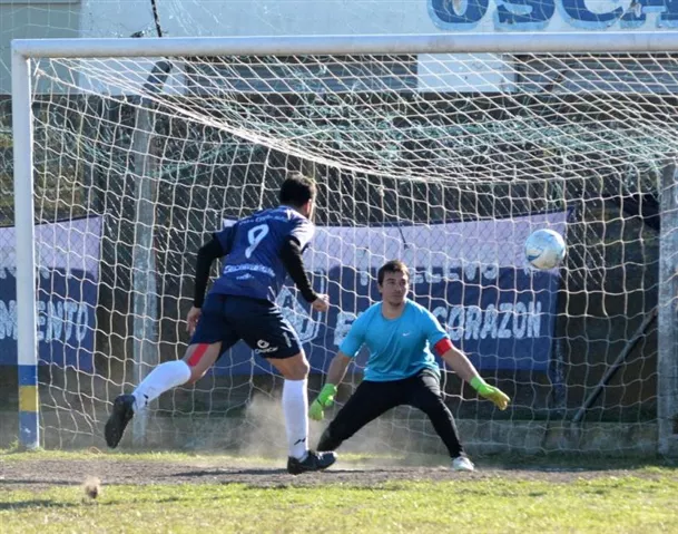 dep-1-futbol-primer-gol-indio_r6728.jpg