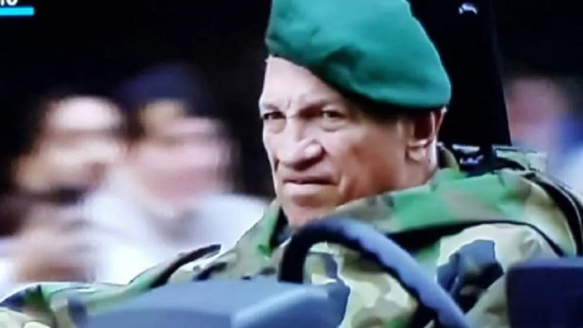 aldo-rico-uniformejpg