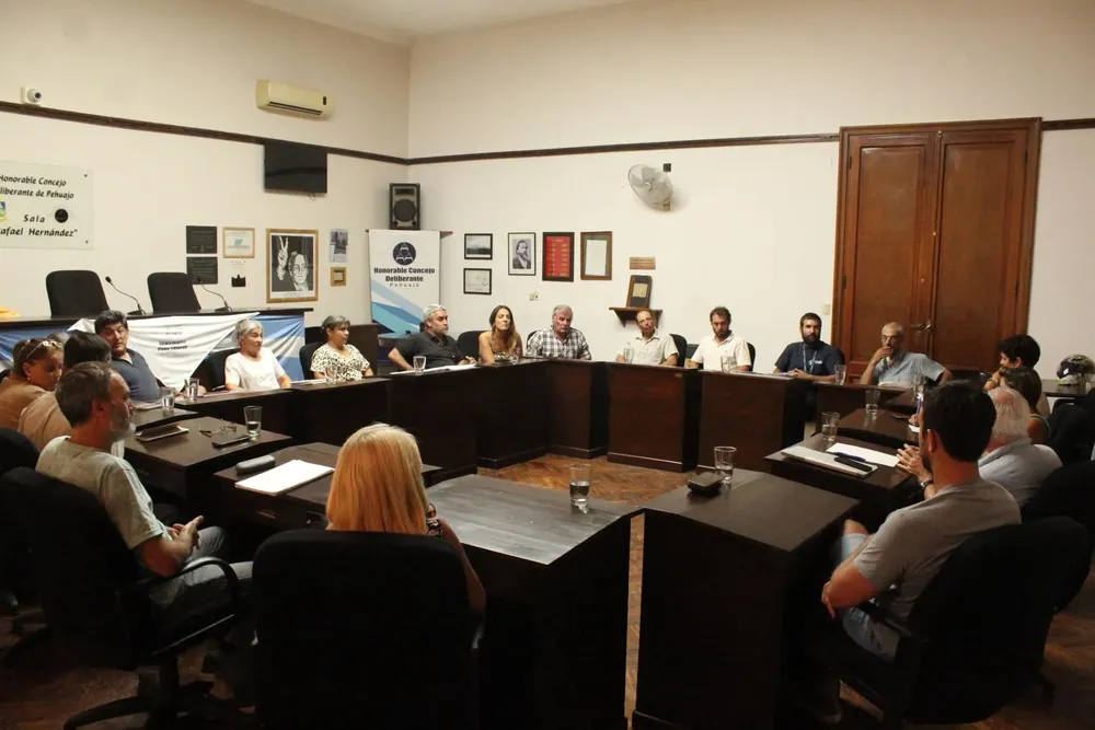 424842182_909699924490960_4985757416725547383_n