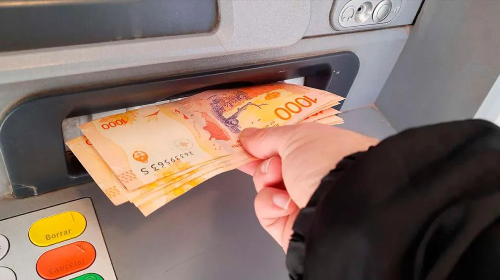 1010x567_cobro-cajero-dinero-433311-103353