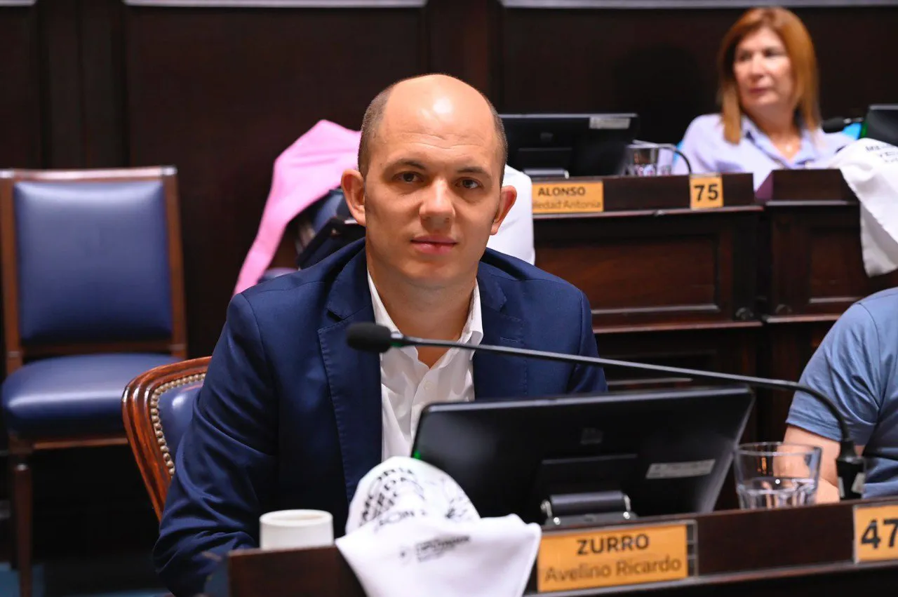 Avelino Zurro 20 del 03