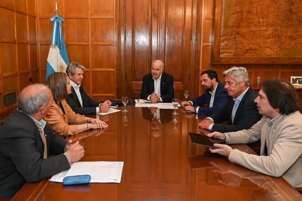 557692328_1200425198773501_3048038151437193525_n