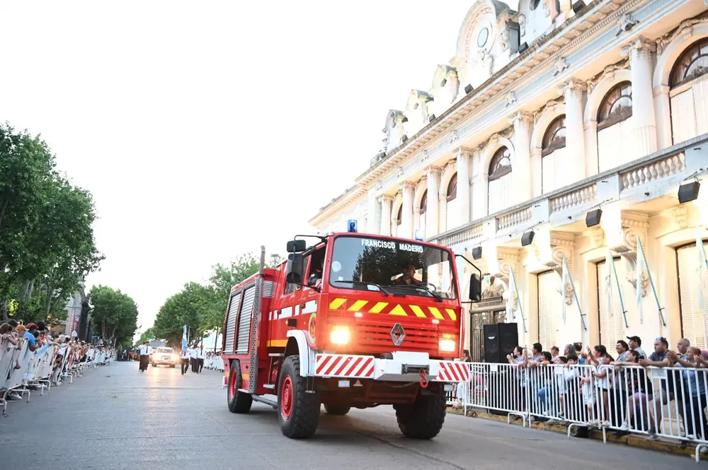 466026864_861725669465210_2856013364451745812_n