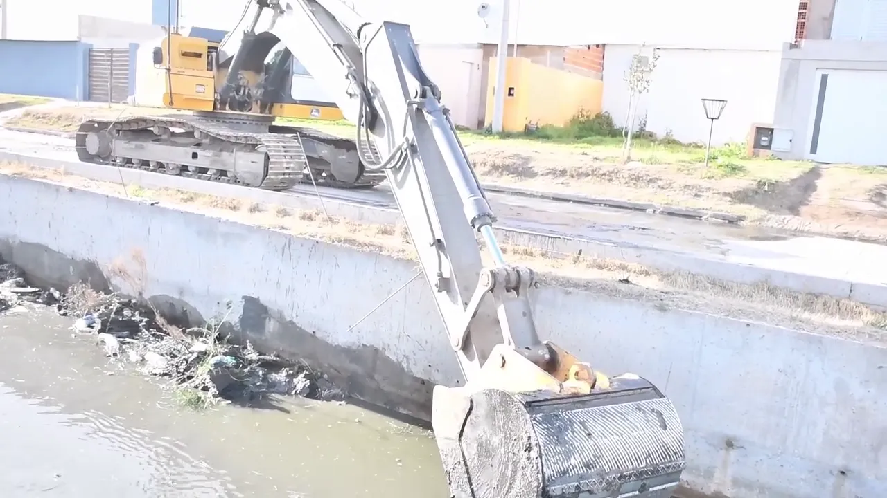 vlcsnap-2024-08-05-16h34m14s127