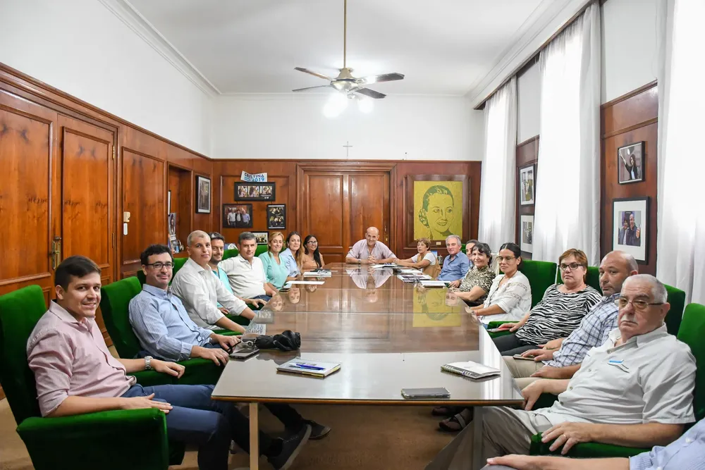 426636473_937766754378876_1847139938146776396_n