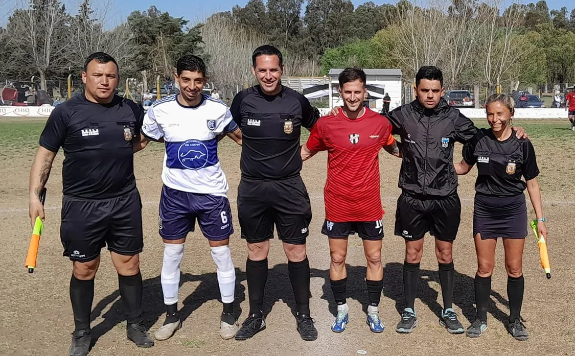 459952067_2218125765230651_7408772449155142013_n