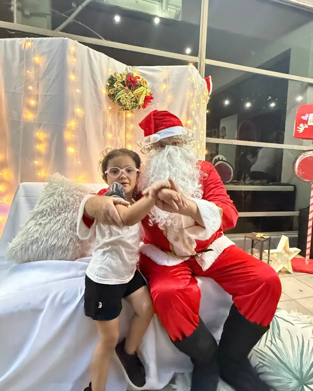 604304886_1165000219111691_2142644094958354871_n