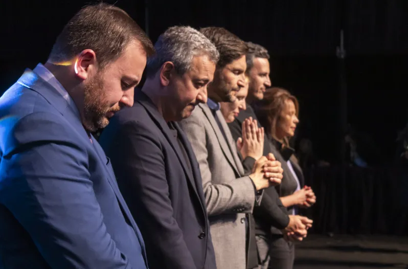 686bde11f154b_798_526!