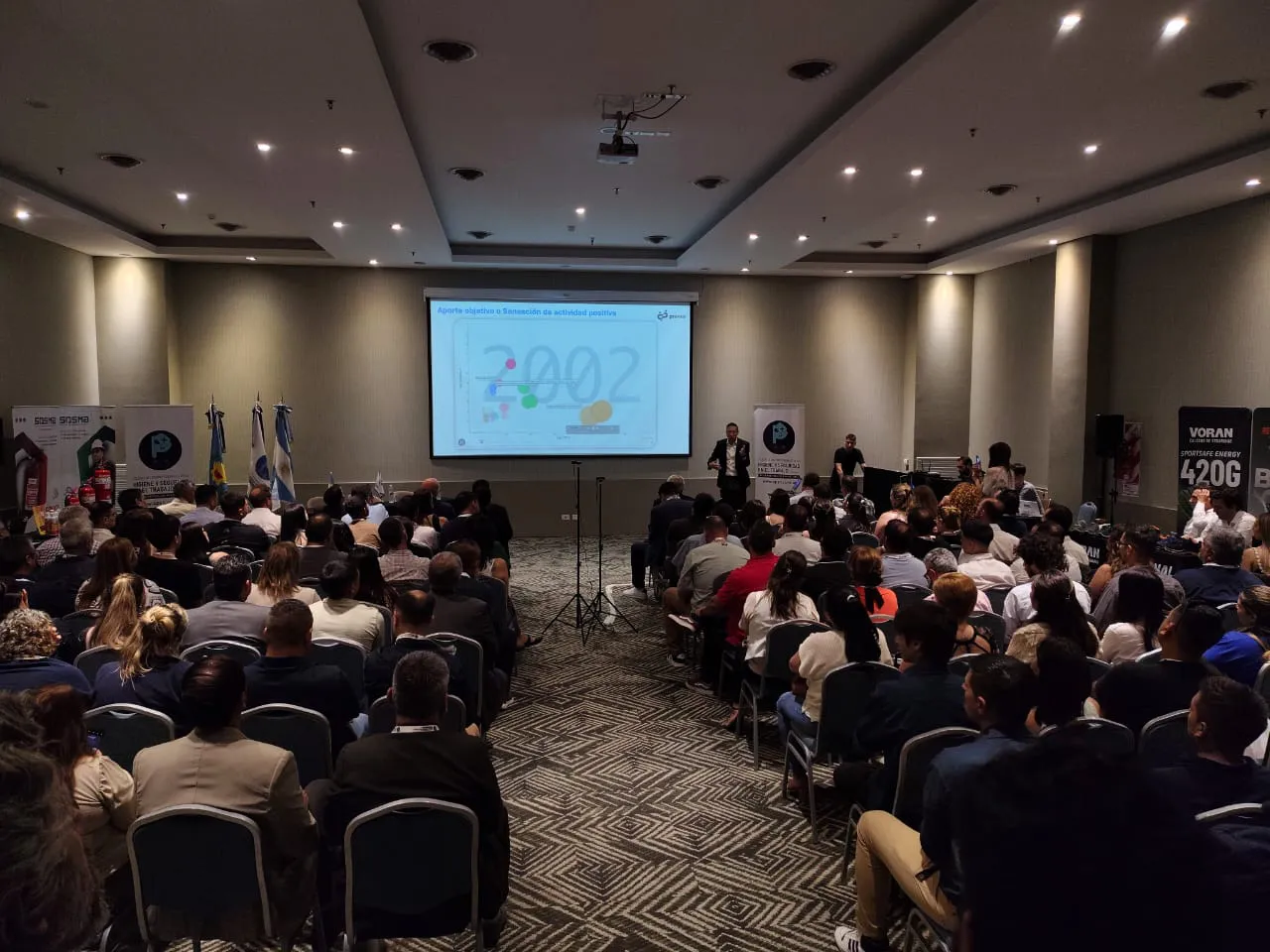 WhatsApp Image 2025-12-11 at 22.32.47