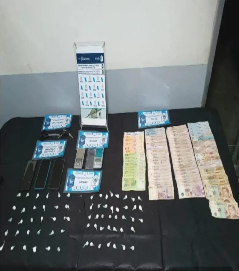 Screenshot_20231213_213654_Docs