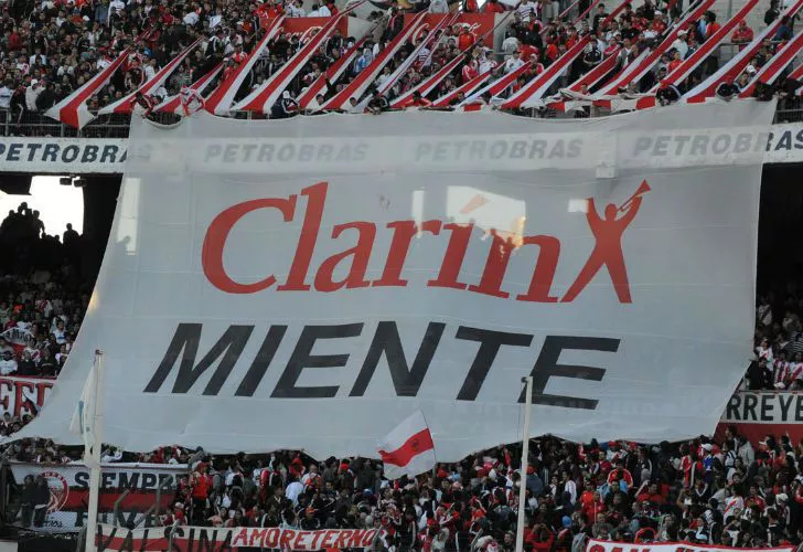 0423_clarin_g_fb1