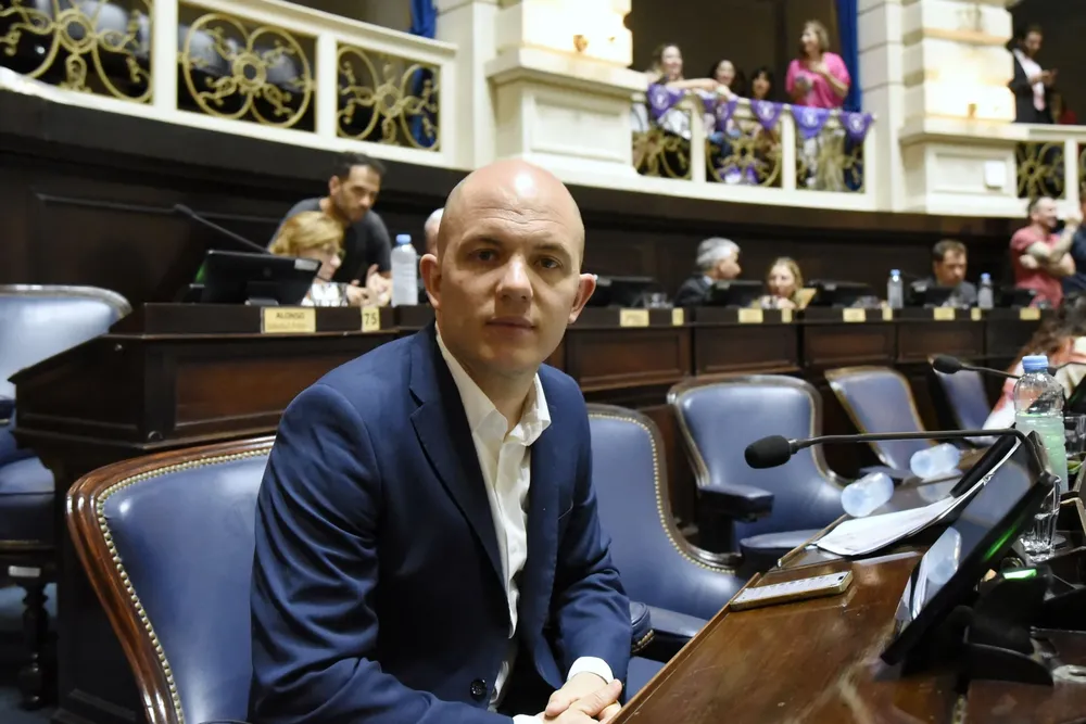 Avelino Zurro en Diputados