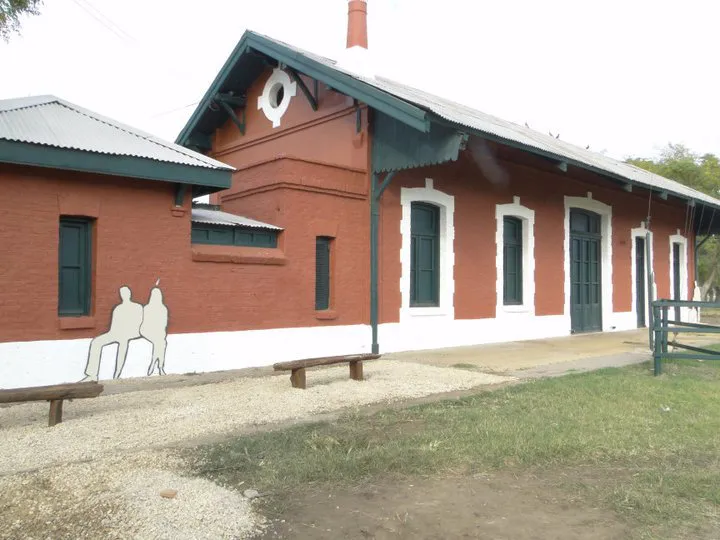 222002_2039586033719_1366341054_32383068_4226339_n