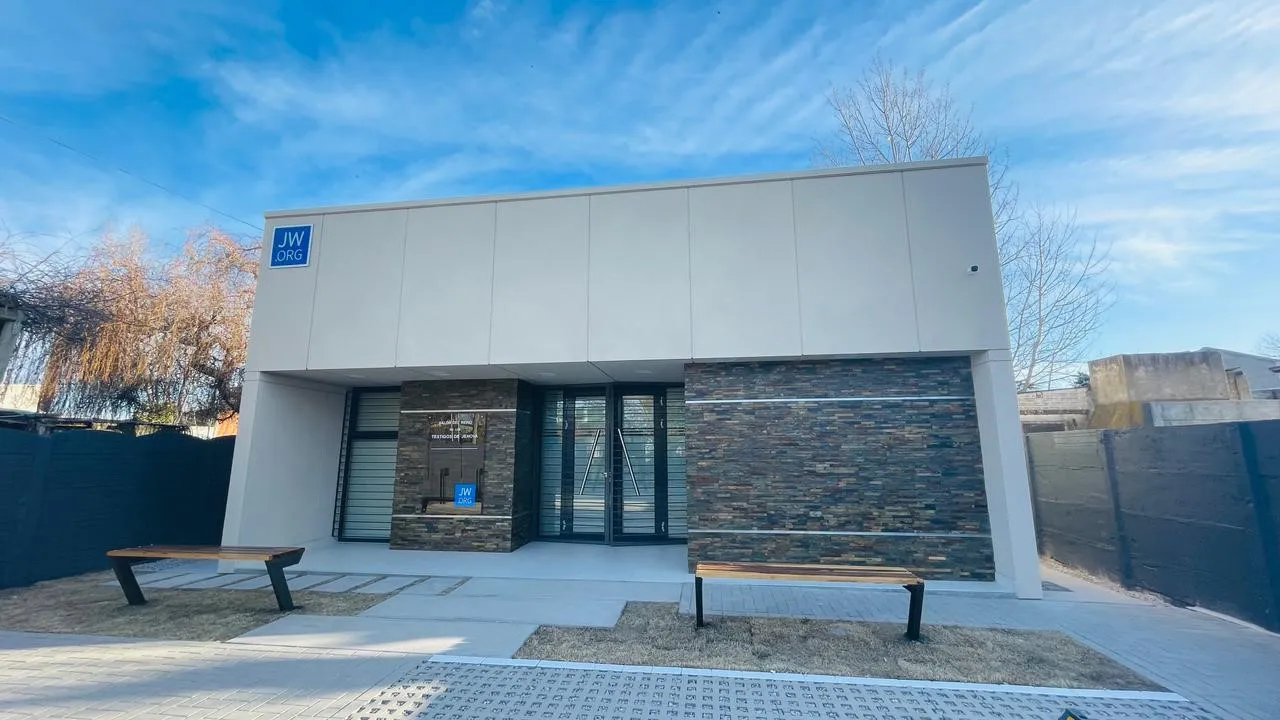 salon-testigos-de-jehova-11