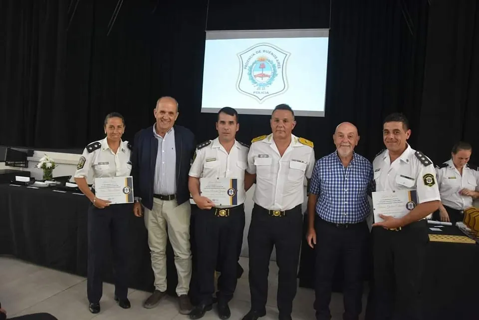 411655816_340920275537553_3438351865416979396_n