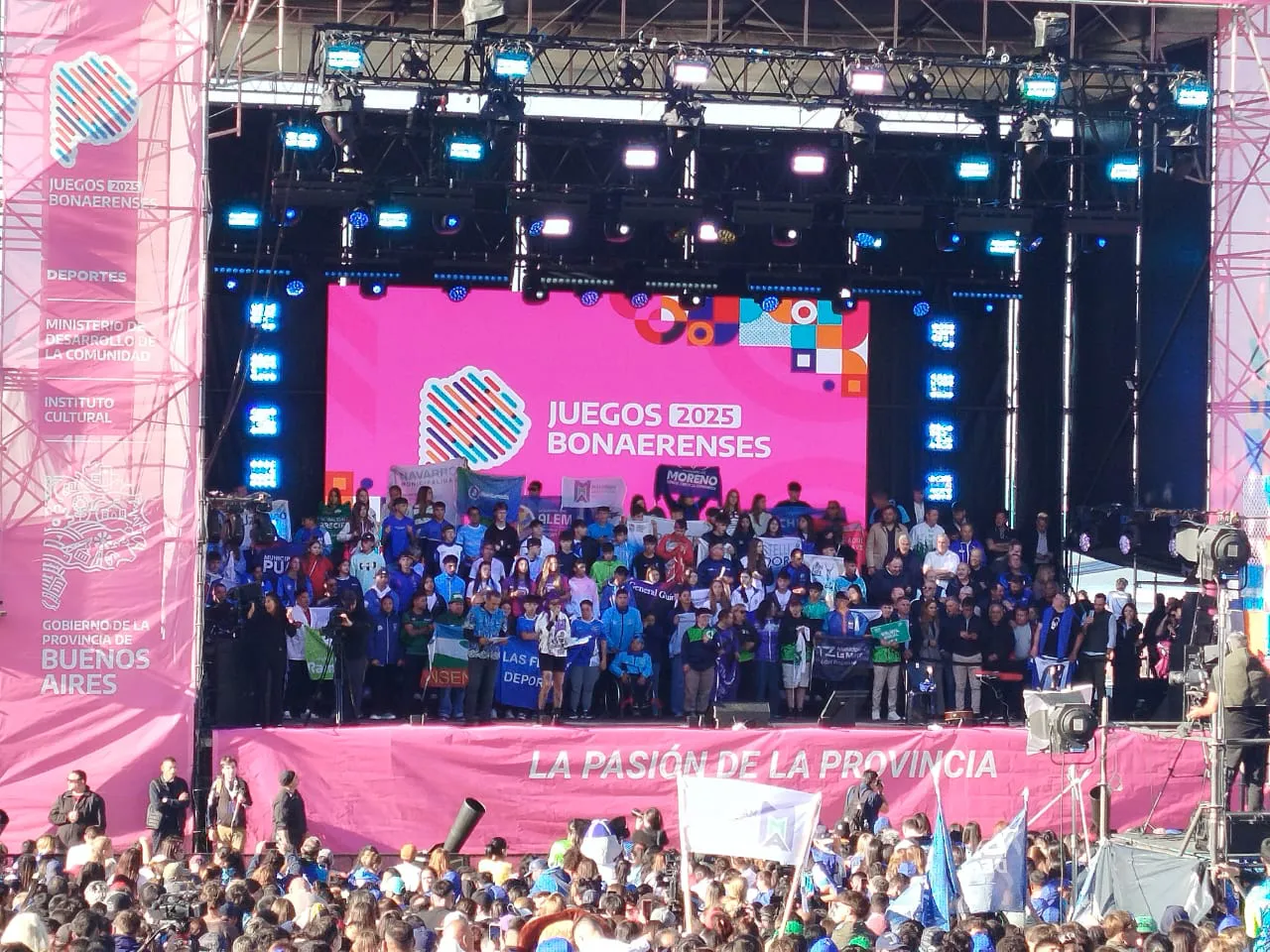 d5b407de-4db8-41b3-862b-fa85104de5c5