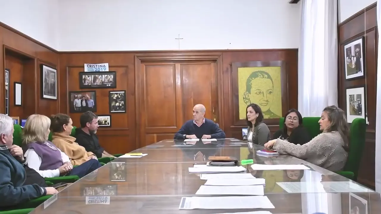 vlcsnap-2025-05-07-16h48m07s218