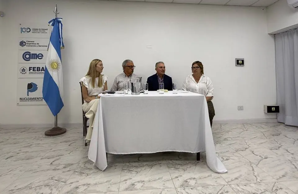 469048581_883058110639238_4576832878050802537_n