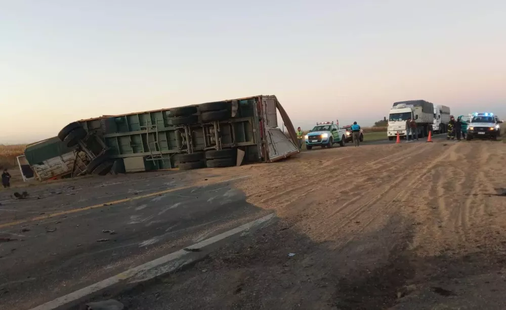 WhatsApp-Image-2023-05-01-at-18.27.24-1536x944