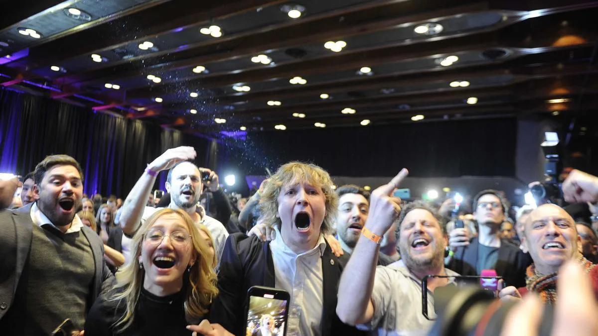 f2709af7-c542-47c7-8c3f-747f5e78248a_16-9-discover-aspect-ratio_default_0