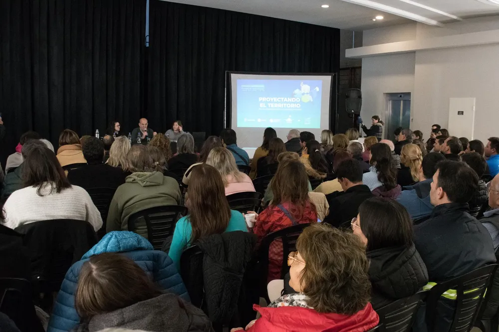 529174714_1285246986975498_5943681602708809287_n