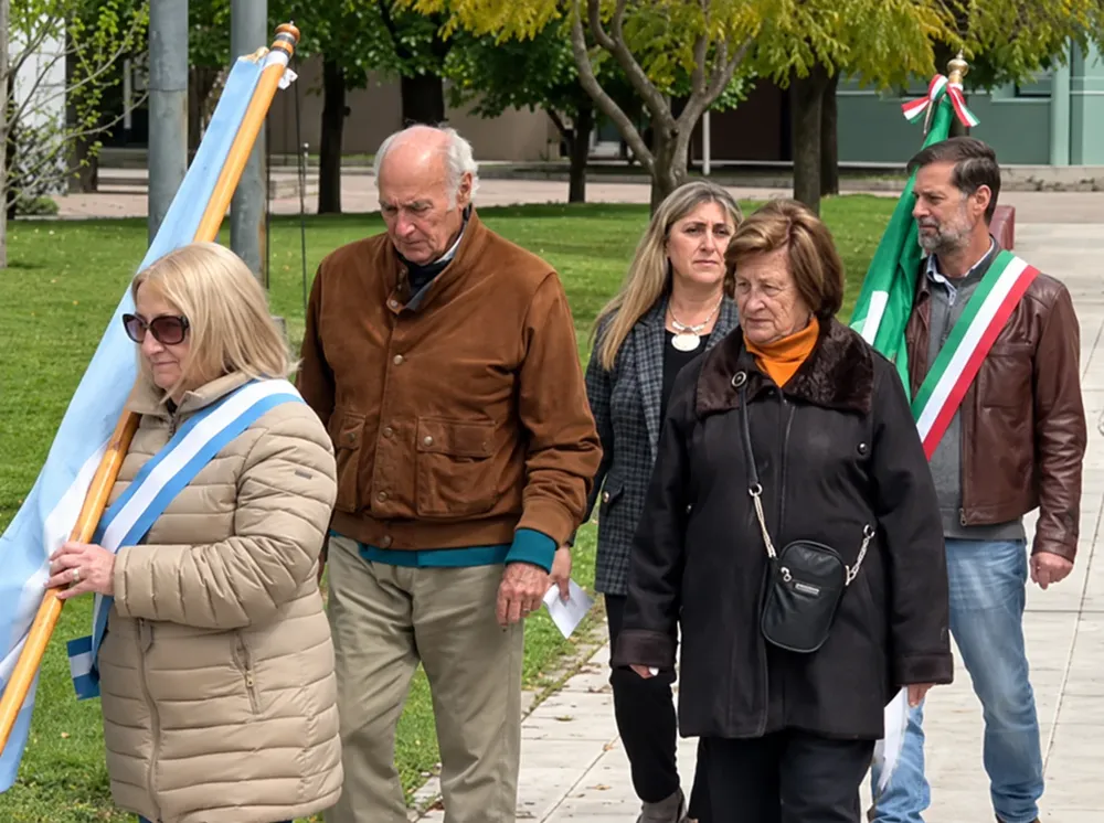 Procesión con banderas en el parque